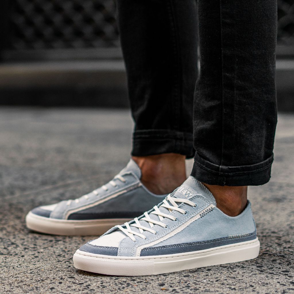 Men's Kicks | Sky