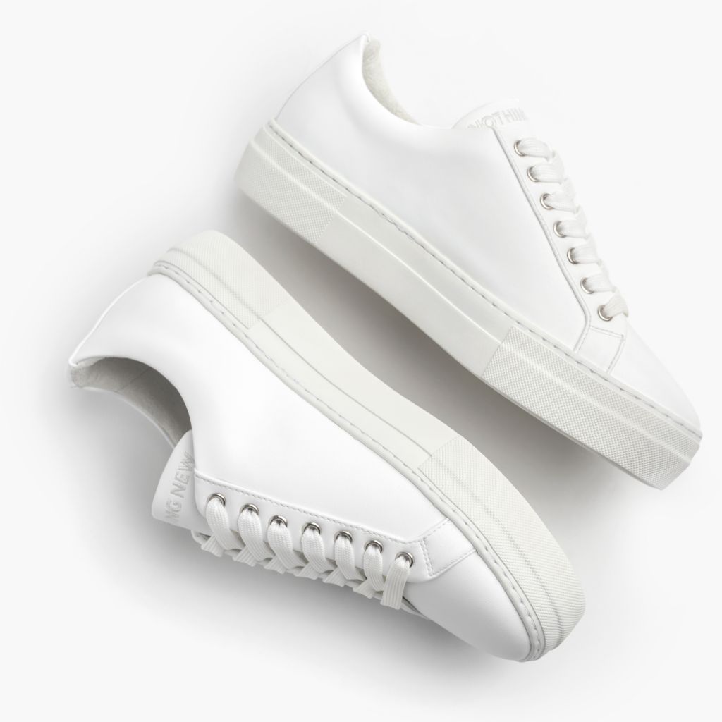 Women's Nova | White