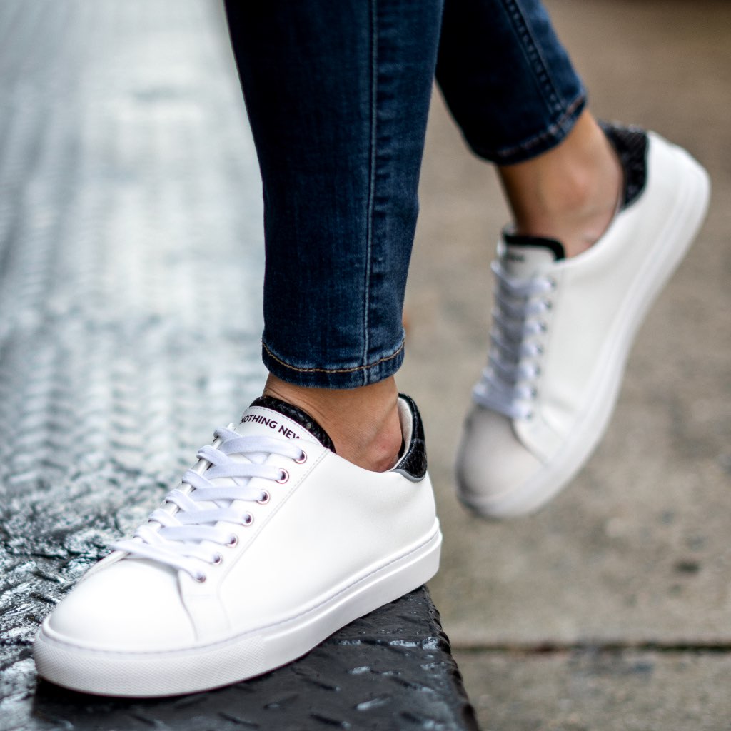 Women's Deluxe | White x Black Snake