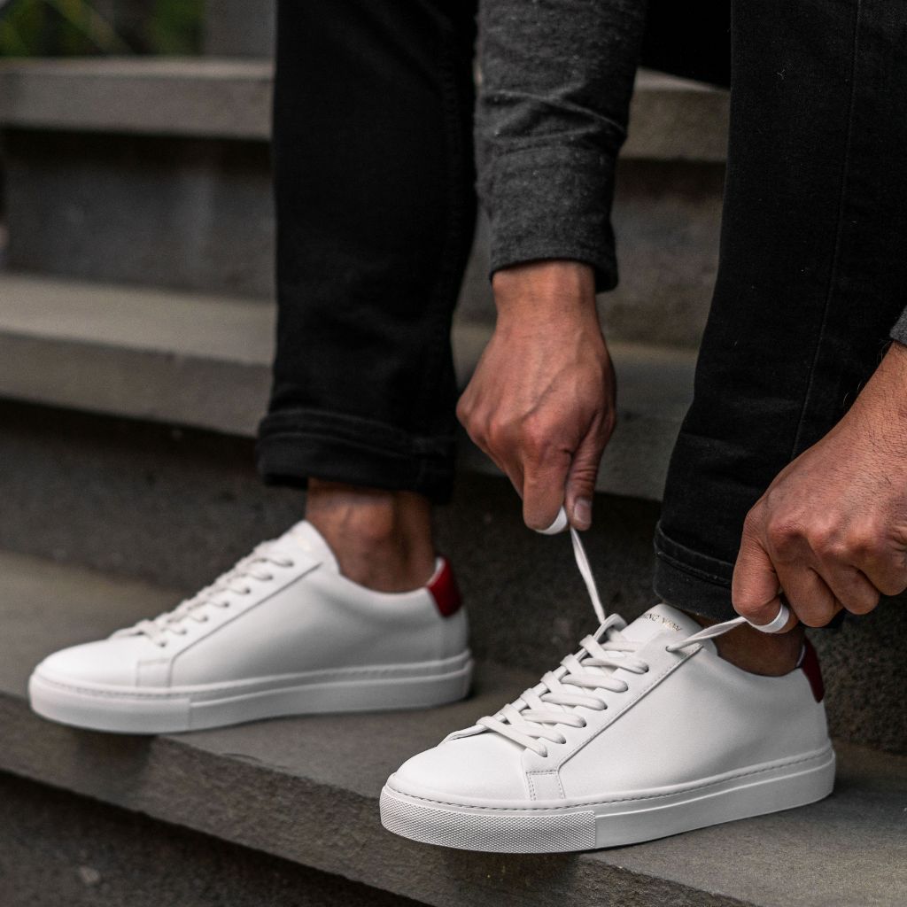 Men's Unoriginal Leather Sneaker In White x Red - Nothing New®