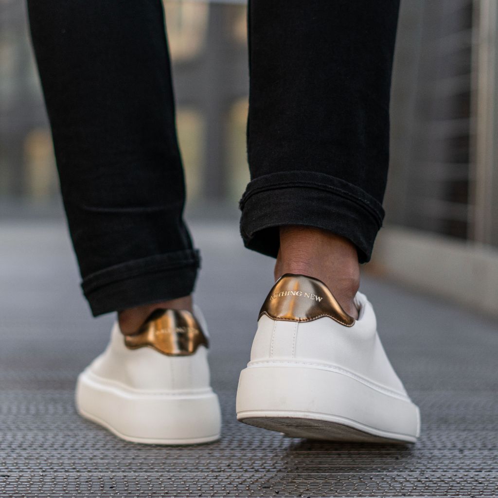 stave Hvor fint Kritik Men's Grand Leather Sneaker In White x Gold - Nothing New®