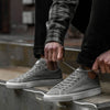 Men's Kicks | Grey