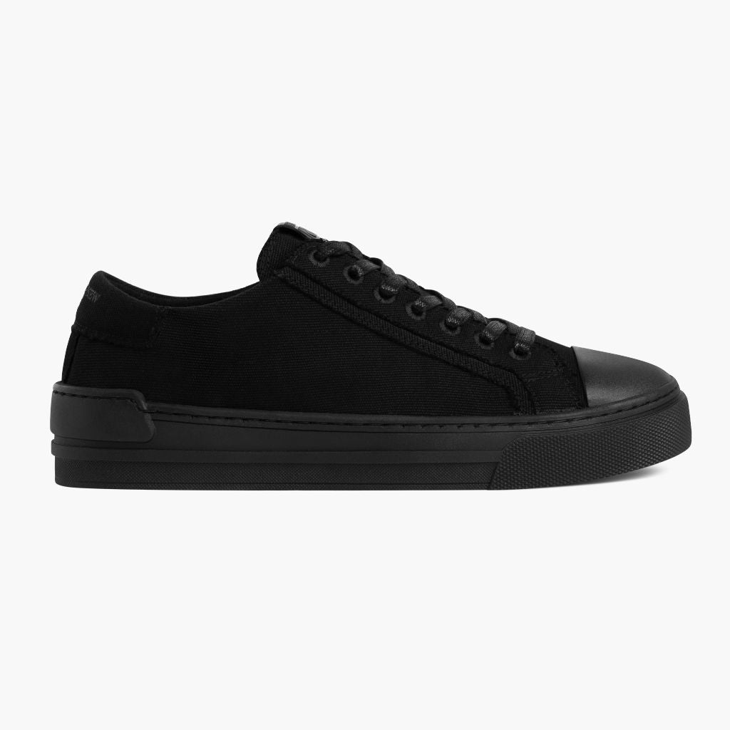 Men's Refresh Low Top Sneaker in Black - Nothing New®